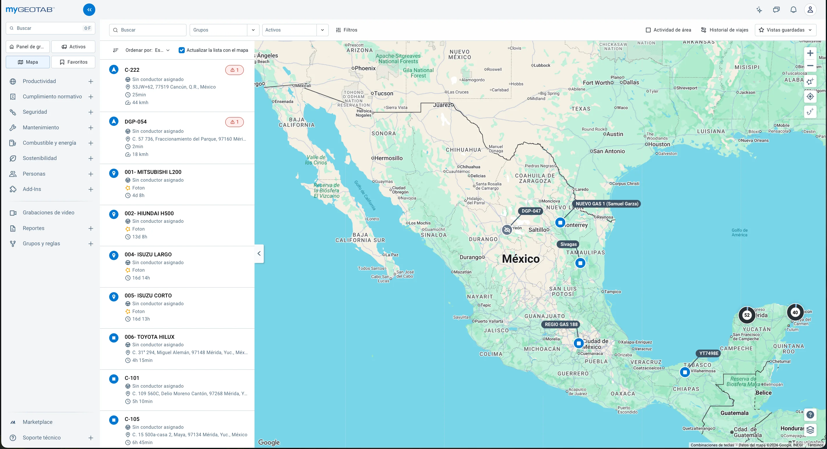 MyGeotab — vista de mapa con la flota en tiempo real